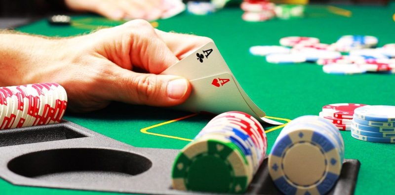 Tìm hiểu những ưu điểm nổi bật của Poker nha cai UK88 